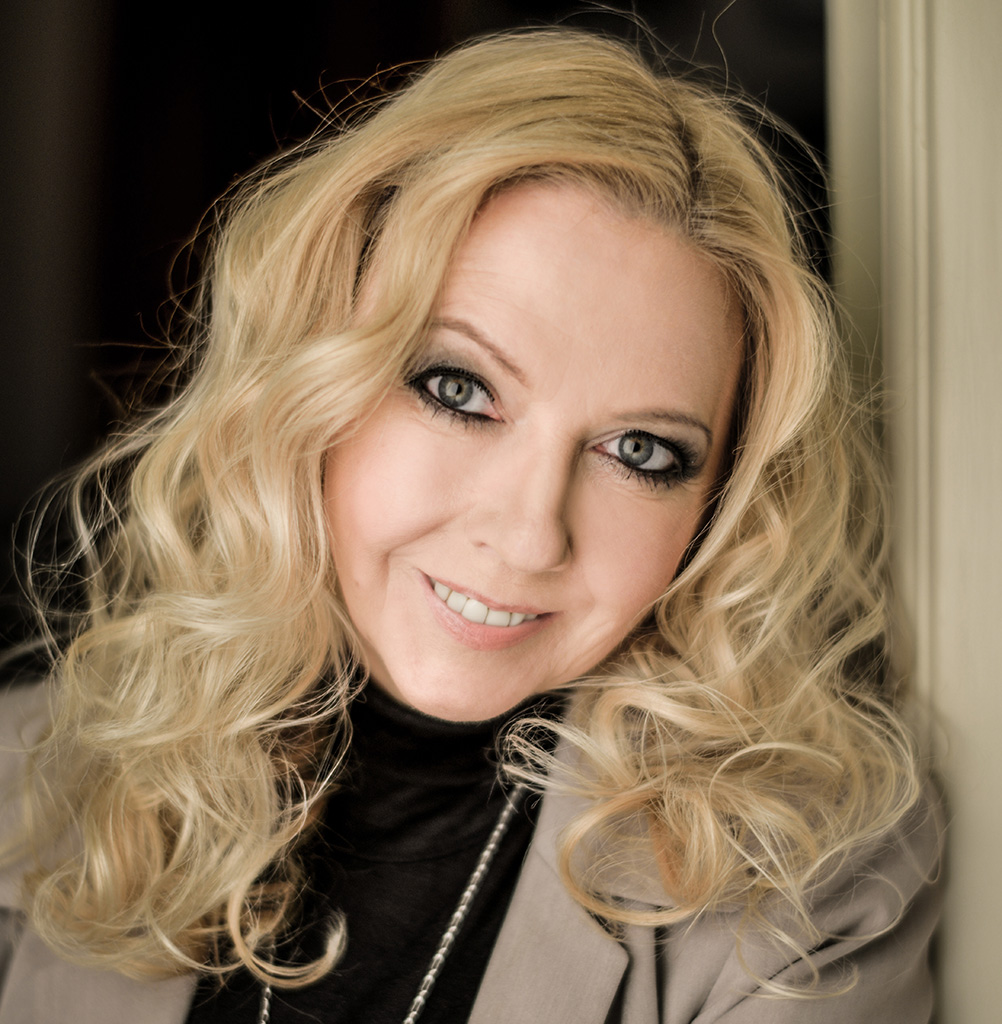 Portrait von Coach Daniela van Santen.